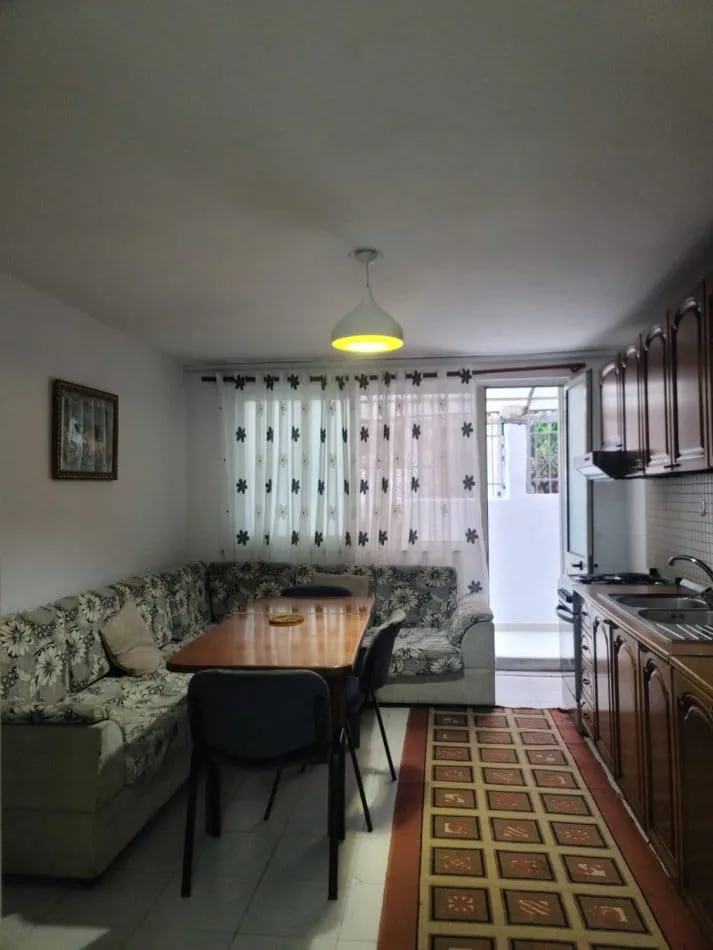Apartament me qera 2+1 tek 21 Dhjetori (ID B221336) Tirane