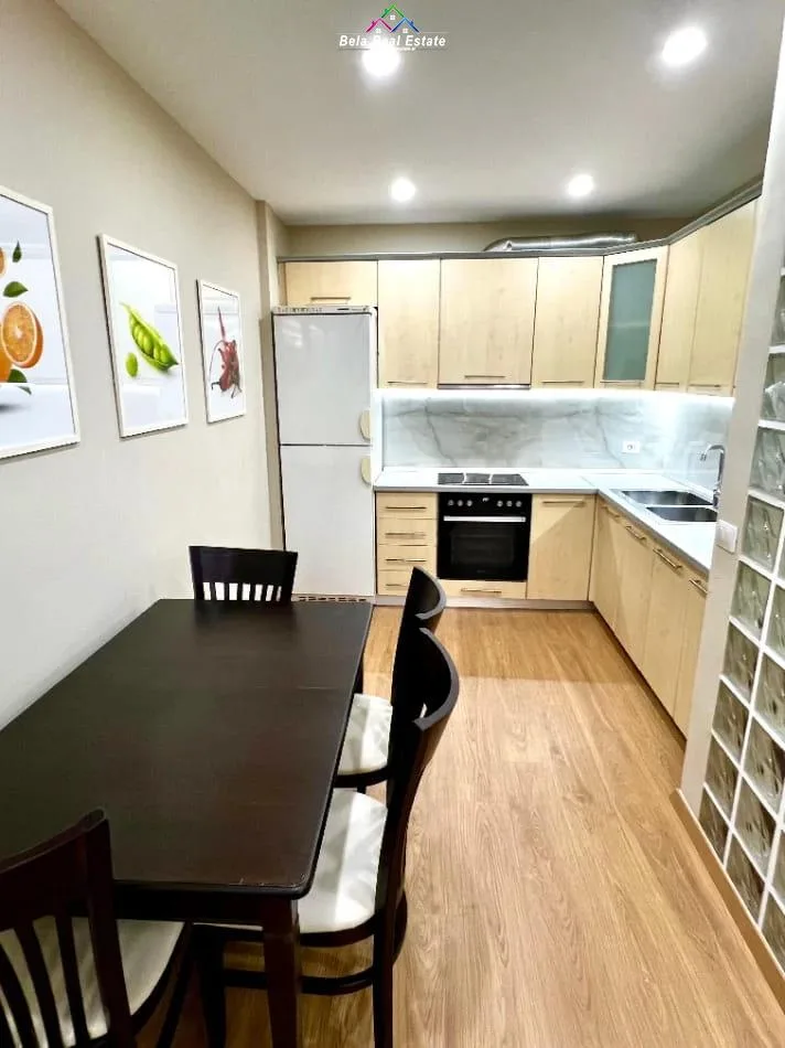 Apartament Me Qera 1+1 prane Maternitetit te Ri (ID B2101032) Tirane