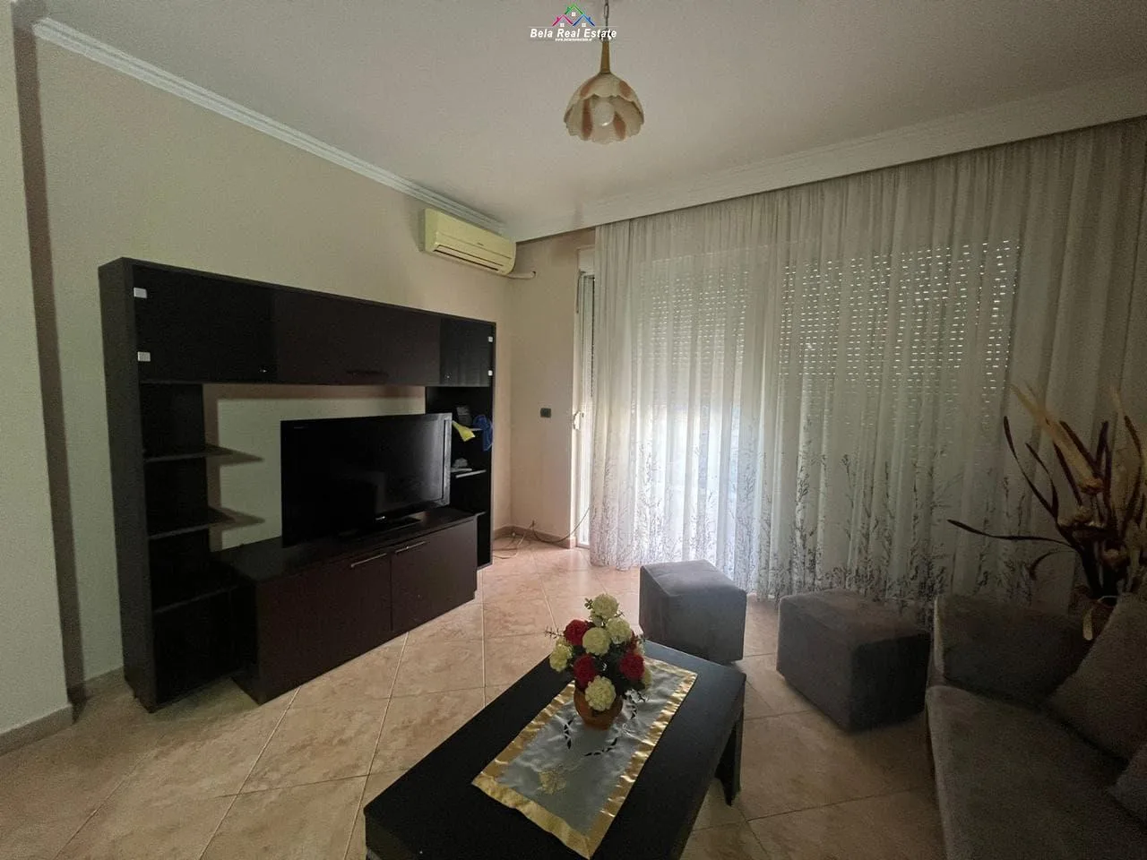 Apartament me qera 1+1 ne Bllok (ID B2101301) Tirane
