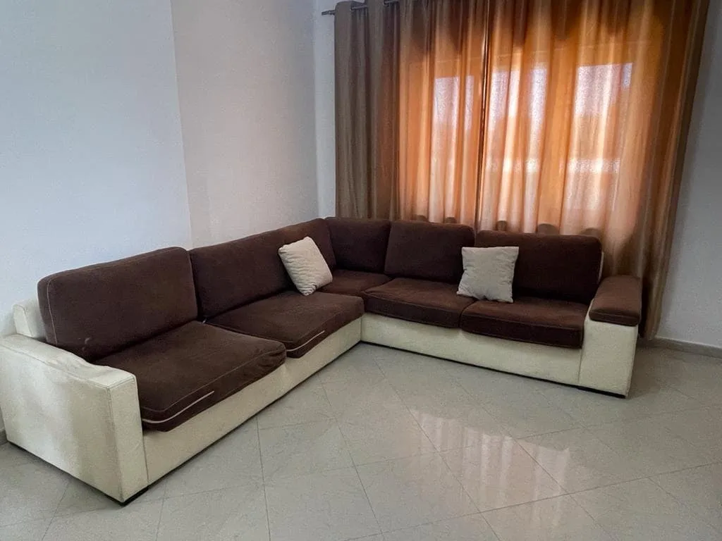 Apartament Me Qera 2+1 Tek 21-Dhjetori (ID B221318) Tirane.