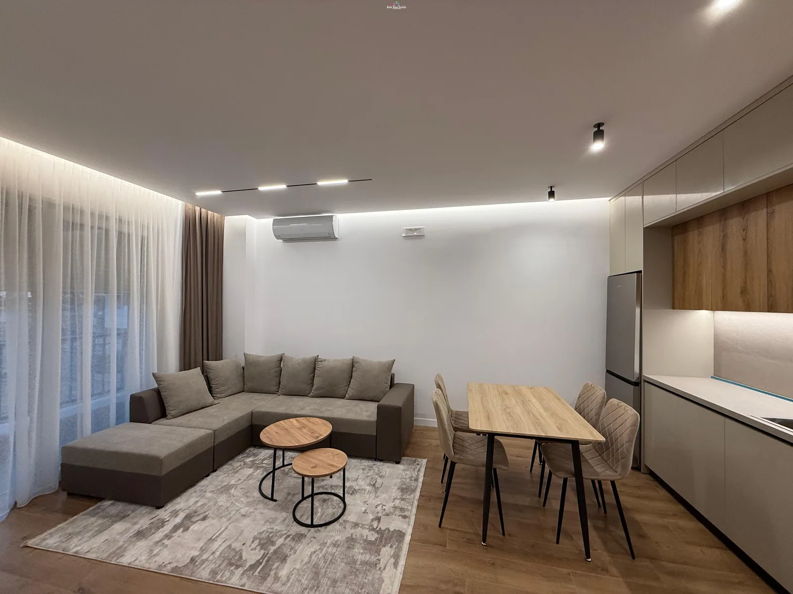Apartament Me Qera 1+1+ Post Parkimi Tek Univers City (ID B2101710) Tirane