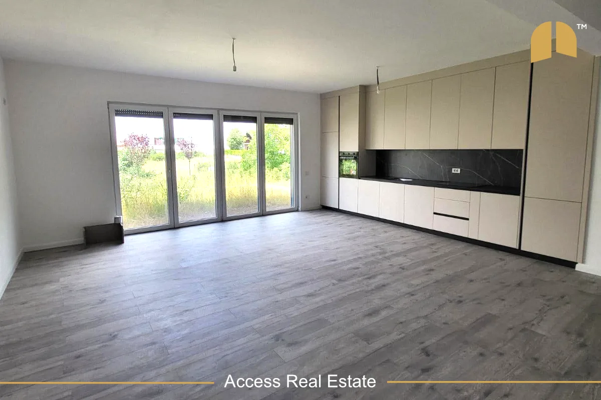 Banesë/Zyre me QIRA – 3 hapësira pune + 38m² terasë – Veternik
