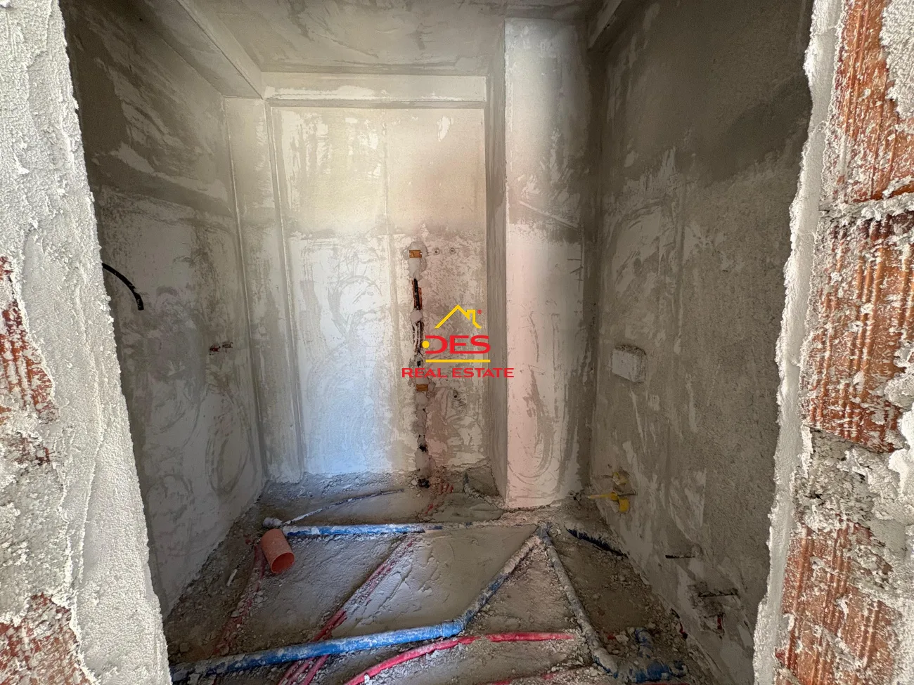 Shitet apartament 1+1 në rezidencën “poseidon”, vlorë