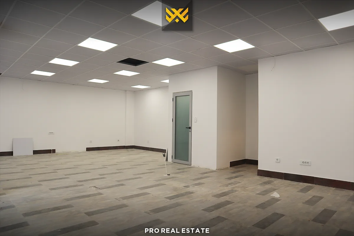 Lokal 71.5m² për #SHITJE në Lagjen e Spitalit.