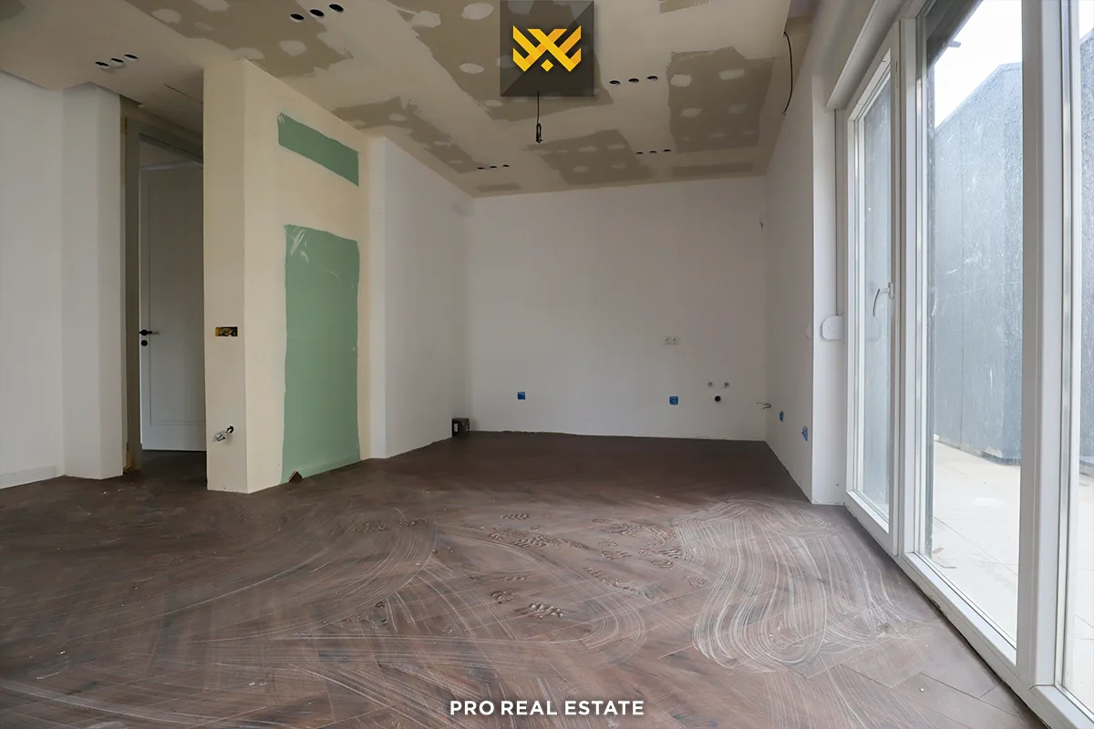 Banesë 93.93m² + 22.6m² për #SHITJE te Prishtina e Re