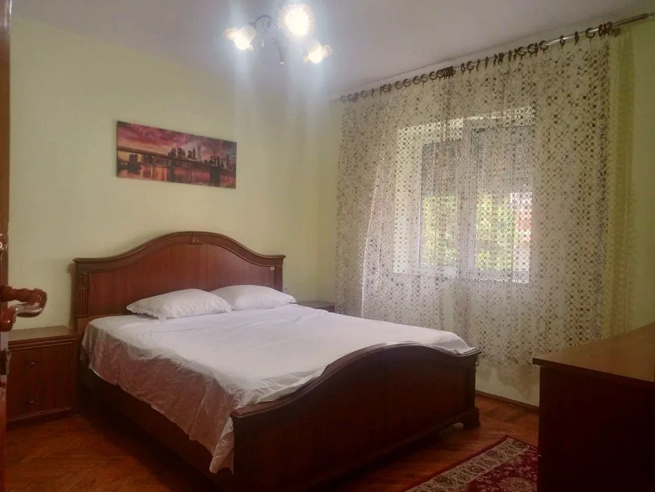 Apartament Me Qera 1+1 Tek Rruga Elbasanit (ID B211354) Tirane.