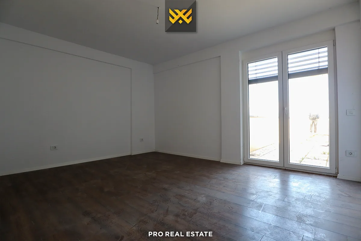 Banesë 200m² me #QIRA në Velani