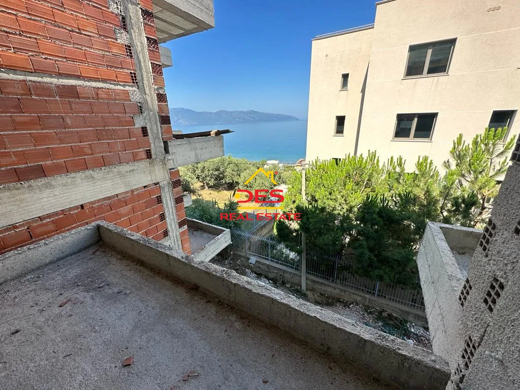 Shitet apartament 1+1 në lungomare, 🌅 pamje ballore nga deti