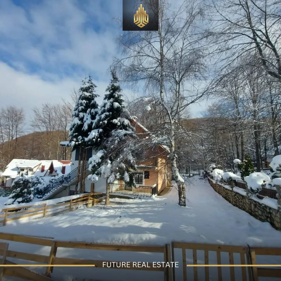 Villë në SHITJE/4ari