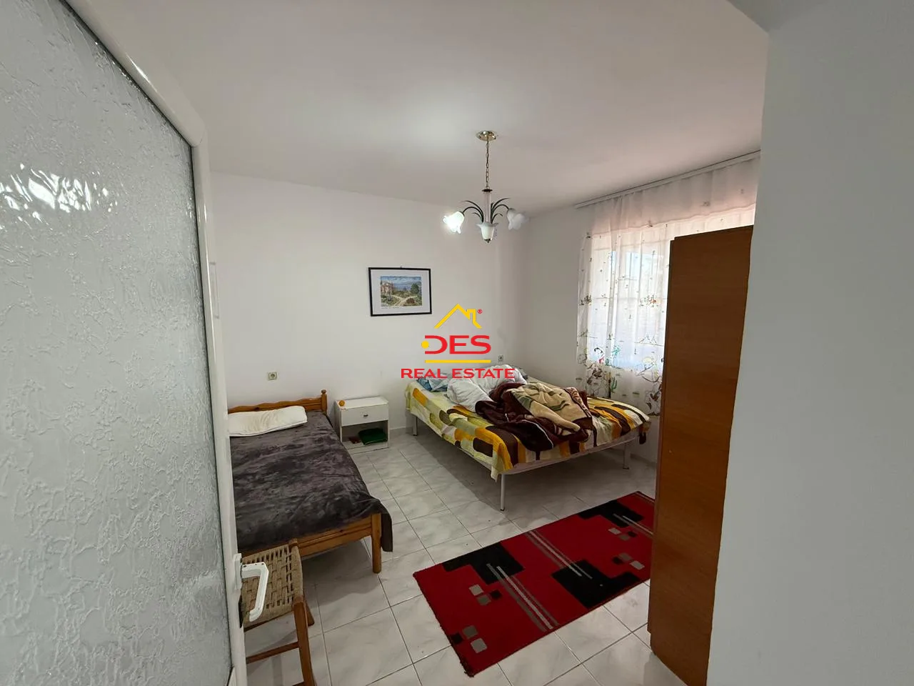 Shitet vilë 2-katëshe – mbi rrapin / uji i ftohtë, vlorë.
