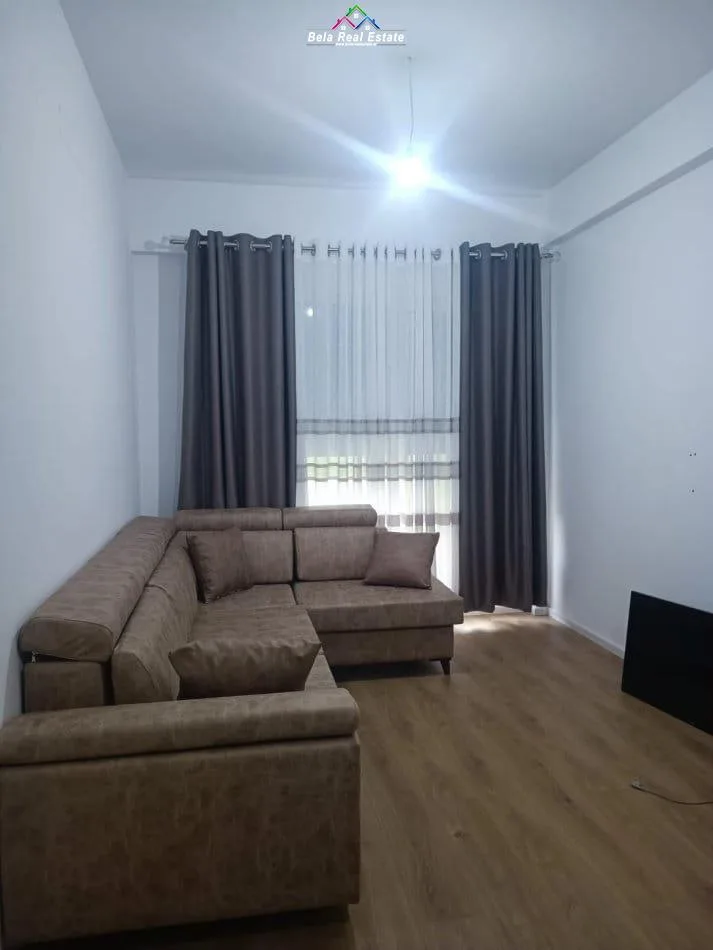 Apartament Me Qera 1+1 Ne Fresk (ID B2101493) Tirane