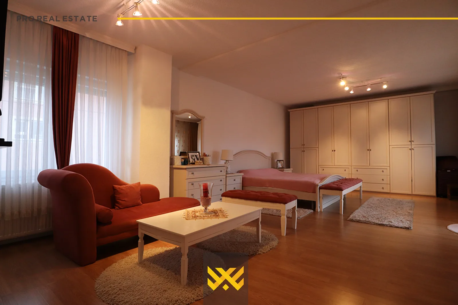 Shtëpi 320m² në #SHITJE në Bardhosh.