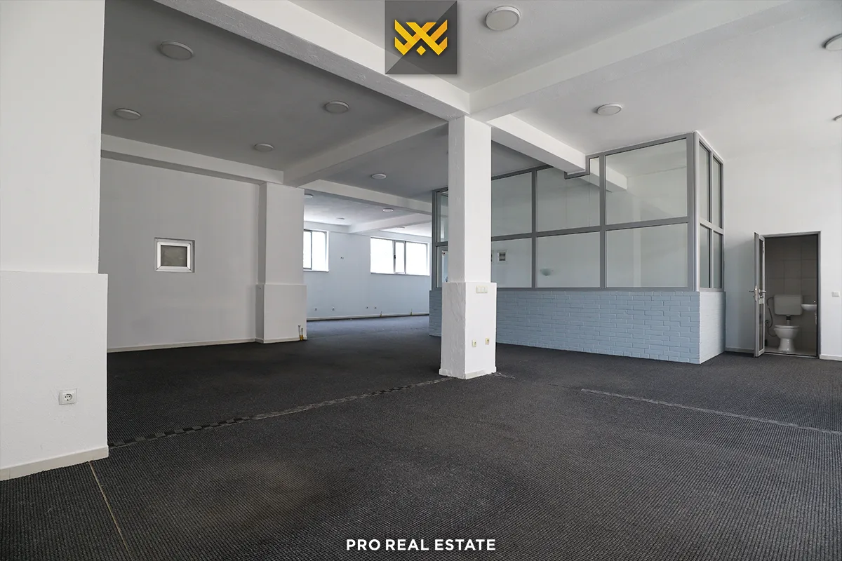 Lokal 190m² me #QIRA në Fushë Kosovë