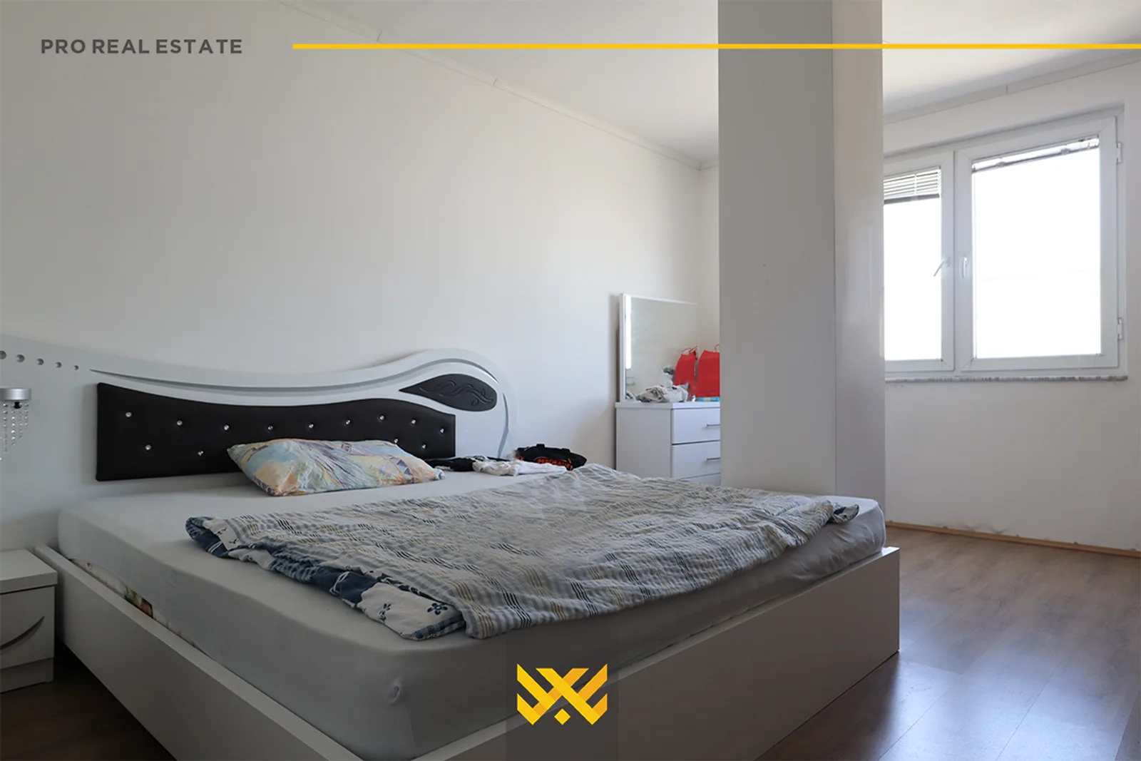 Banesë – Penthouse 120m² + 30m² në #SHITJE në Tophane.