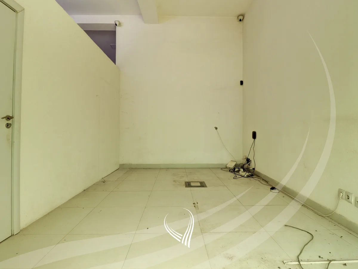 Lokal 84m2 me qira në lagjen Arbëria – Dragodan