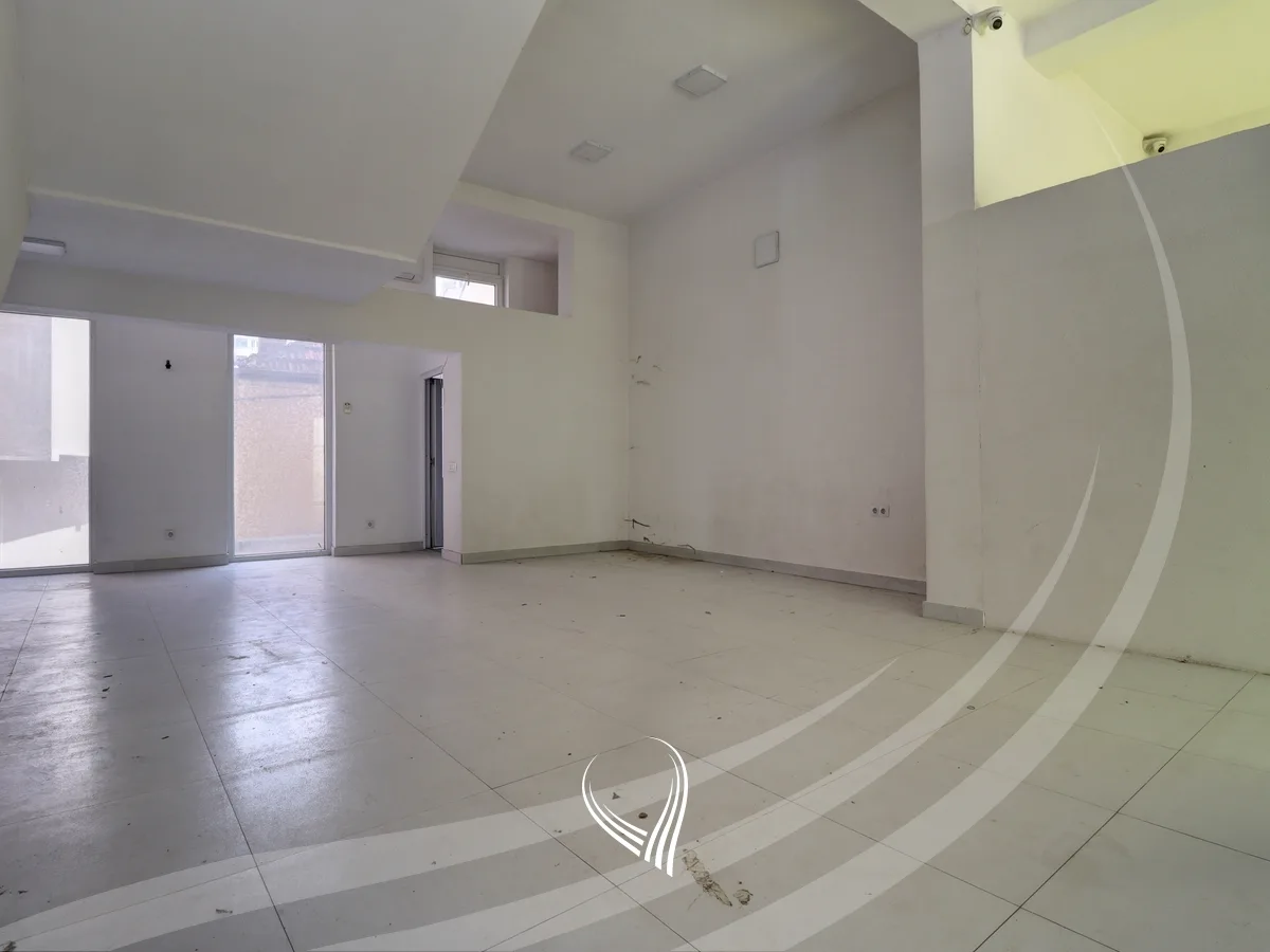 Lokal 84m2 me qira në lagjen Arbëria – Dragodan