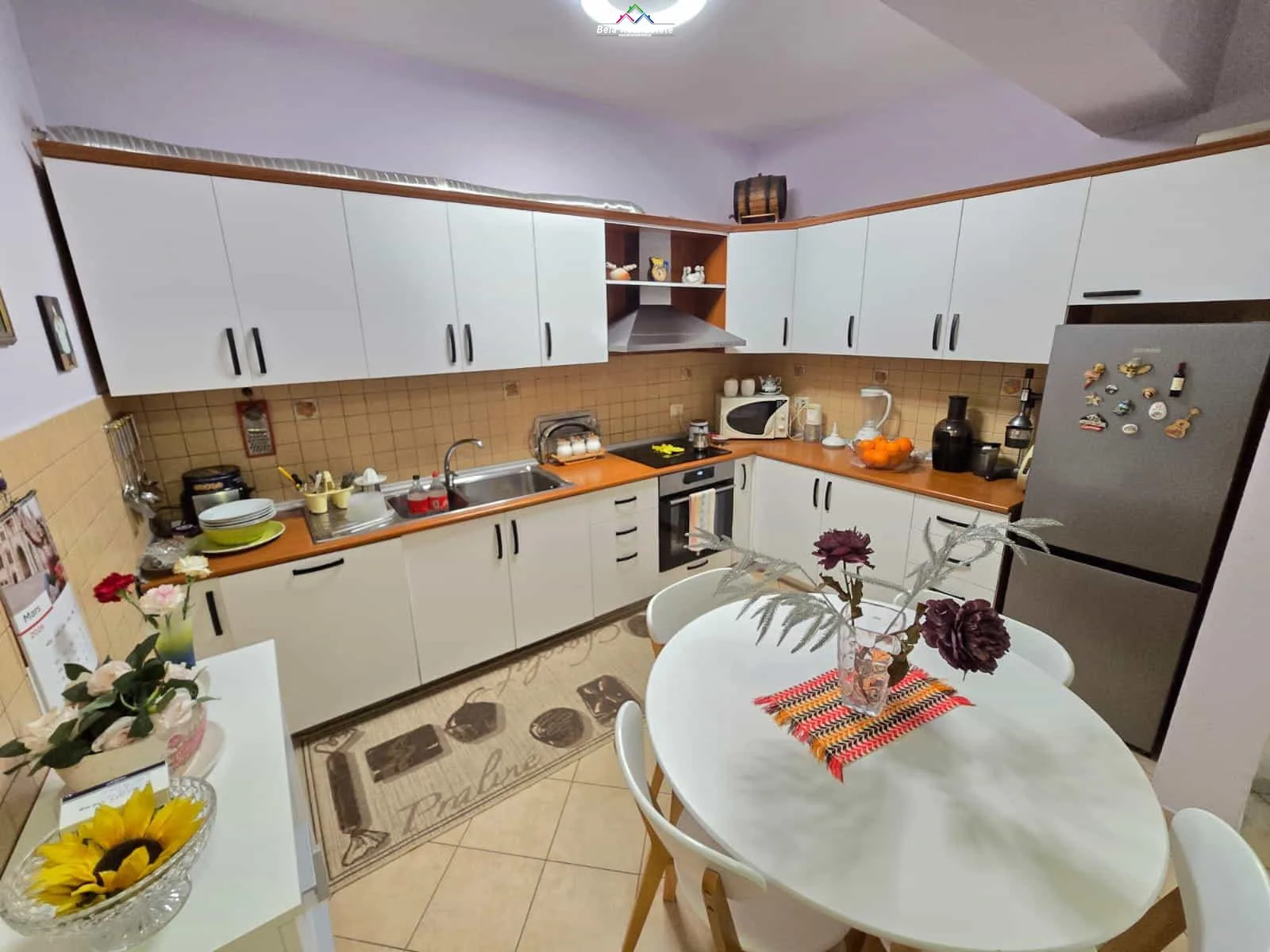 Apartament Me Qera 2+1 Tek Rruga e Kavajes ( ID B2201812) Tirane