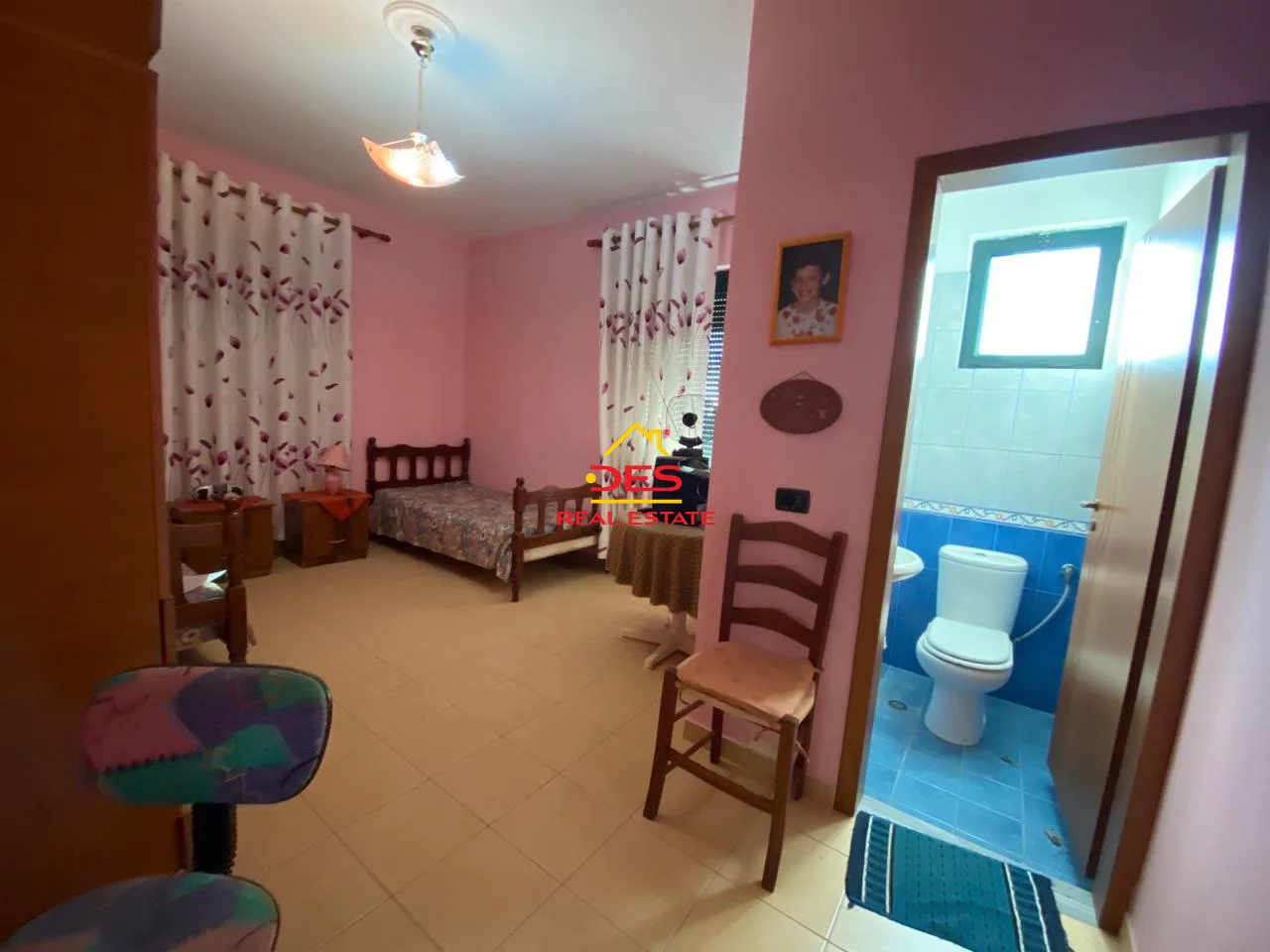 Shitet vilë 3-kate pranë spitalit rajonal,vlorë
