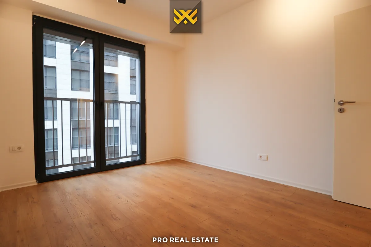 Banesë / Zyrë 127m² me #QIRA në Lakrishtë