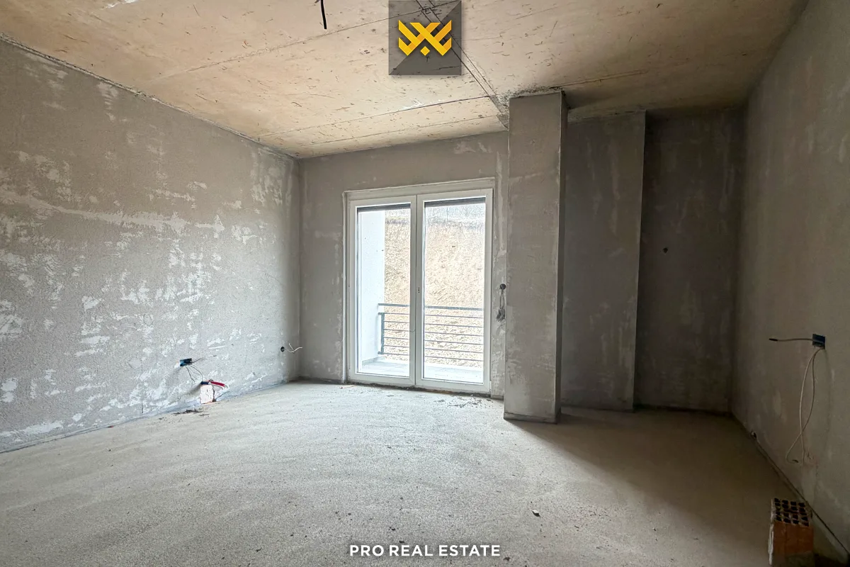 Shtëpi 216m² për #SHITJE në Lagjen e Gjelbër