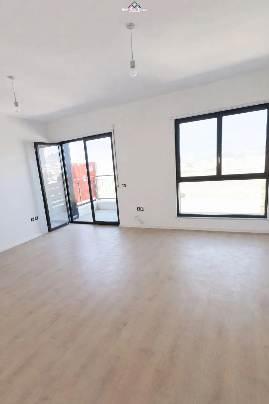 Zyre Me Qera 1+1 Tek Bulevardi i ri (ID BZ2921) Tirane