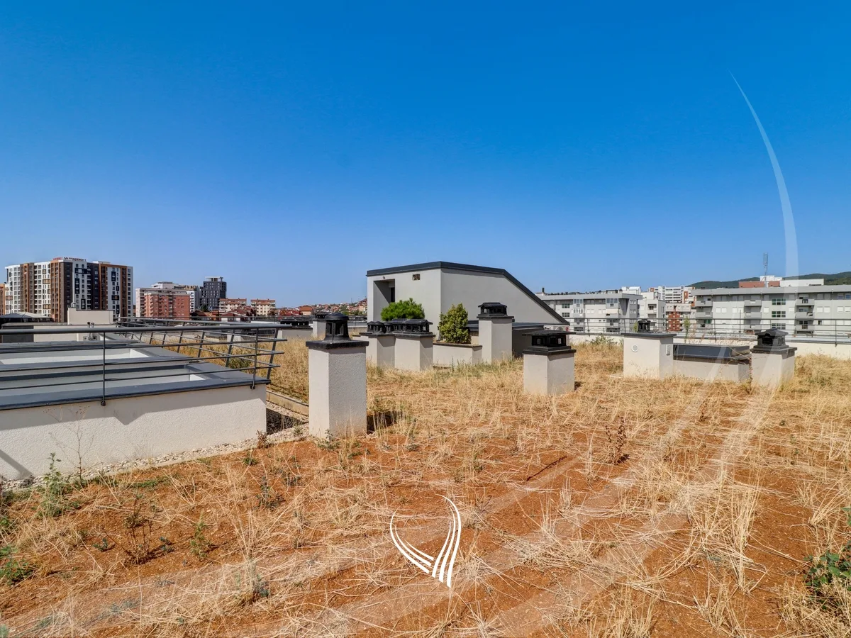 Penthouse me 3 dhoma gjumi me qira ne lagjen Mati 1 – Arcadis 3