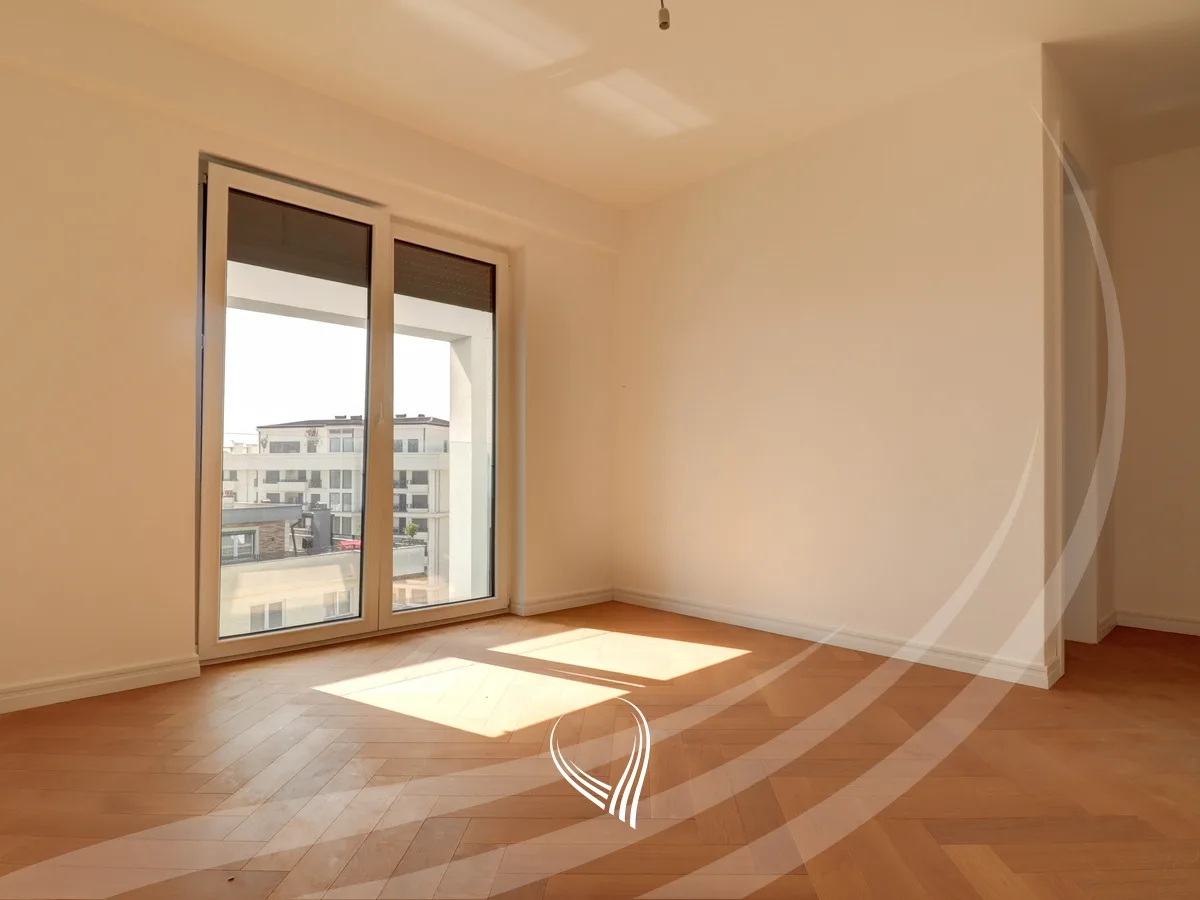 Penthouse me 3 dhoma gjumi me qira ne lagjen Mati 1 – Arcadis 3