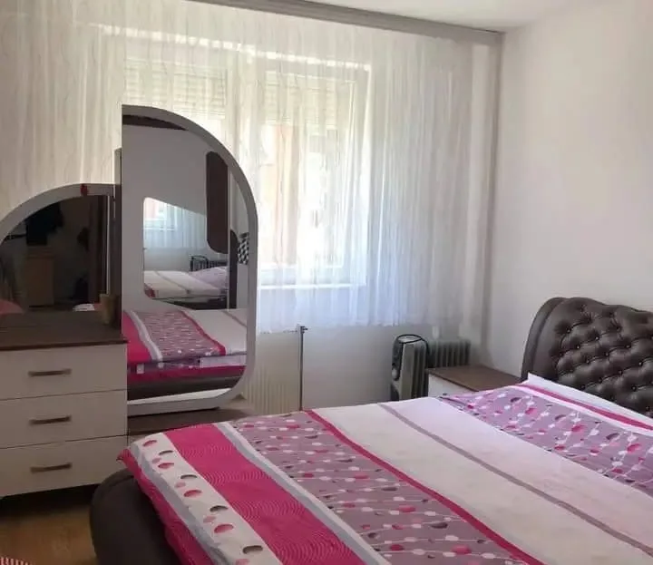 Banesë në shitje në Lagjen Mati 1