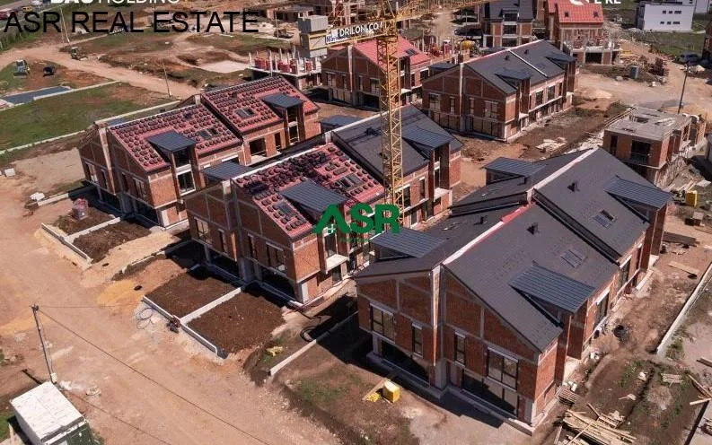 Ofrohet për shitje shtëpia me sipërfaqe 210m² në Lagjen Qendresa e Re në Veterrnik Prishtine ndërtim nga BAU Holding.