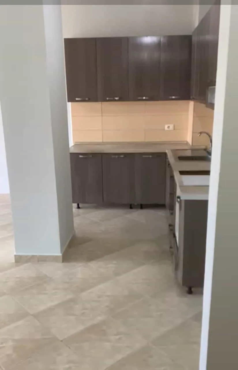 Apartament Me Qera 2+1 Prane Ktheses Se Kamzes (ID B2201363) Tirane
