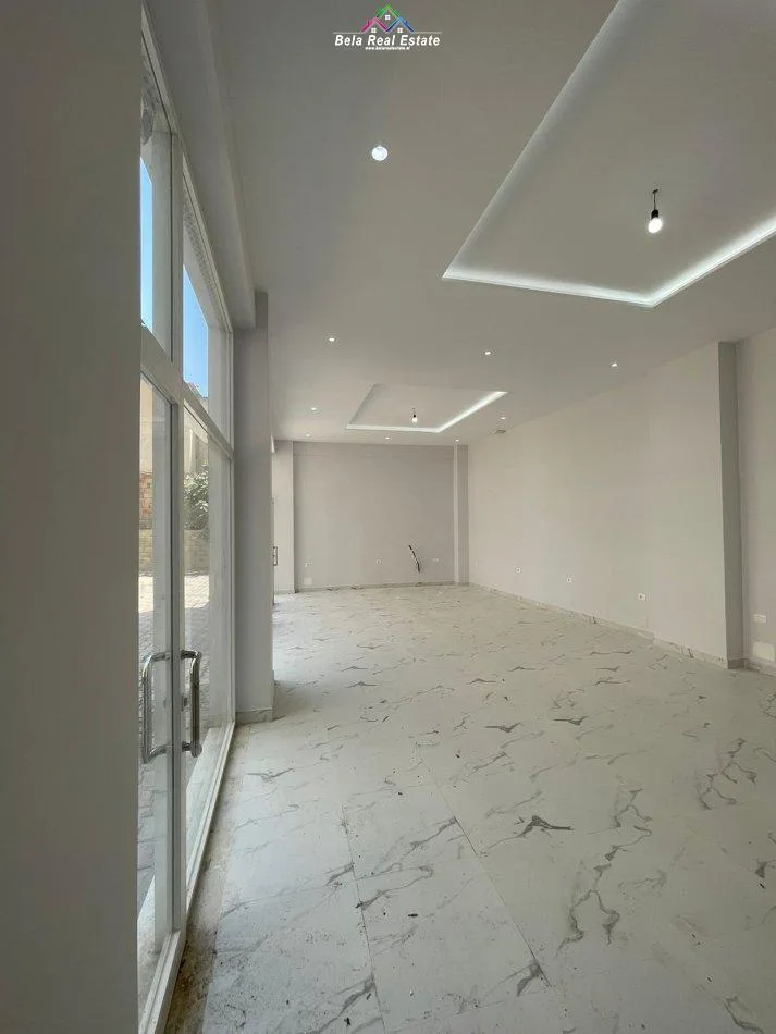 Dyqan Me Qera Tek Ish Fusha e Aviacionit (ID BD21583) Tirane
