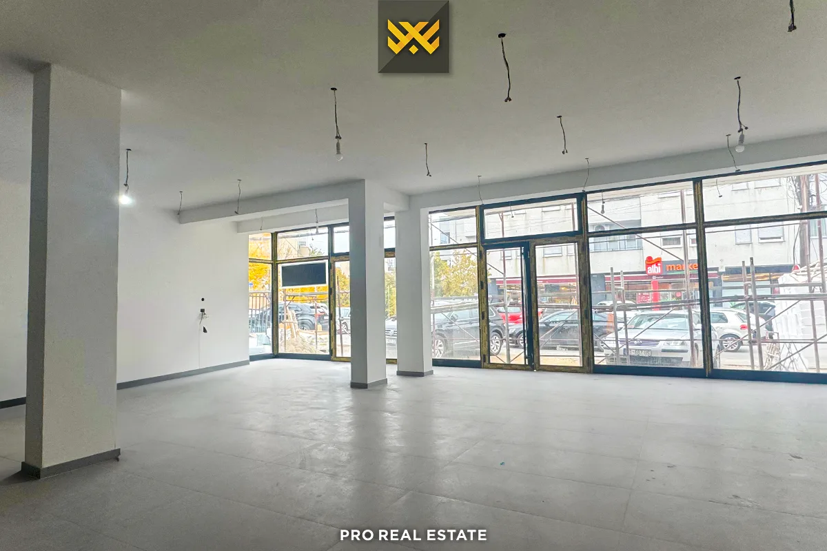 Lokal 130m² me #QIRA në Bregun e Diellit