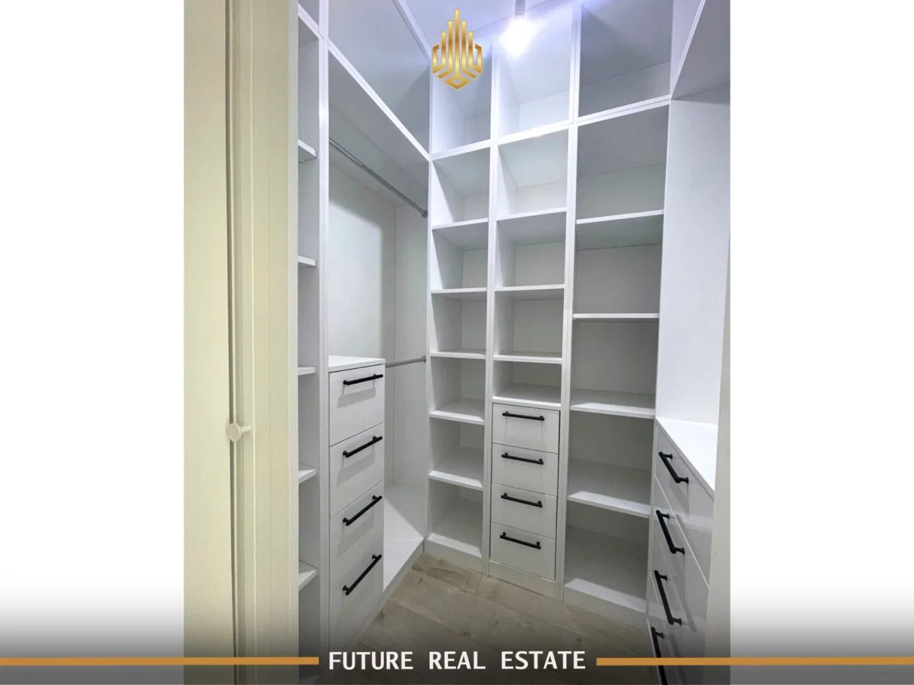 Banesë me QIRA – 3 dhoma gjumi – Prishtinë – Tophane