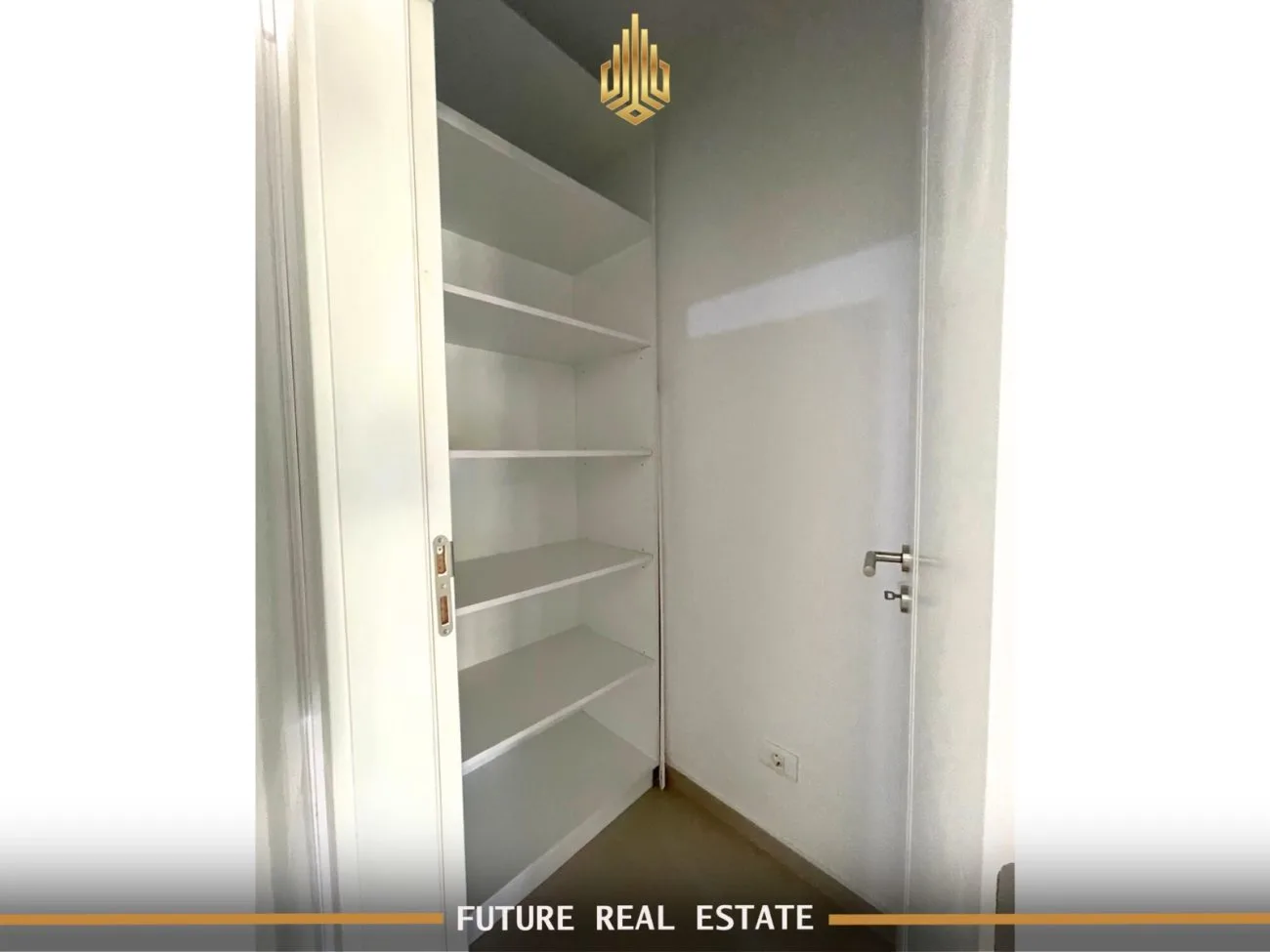Banesë me QIRA – 3 dhoma gjumi – Prishtinë – Tophane
