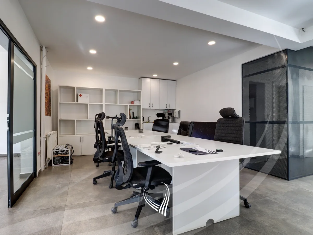 Lokal 100.76m2 në shitje në lagjen Dardania
