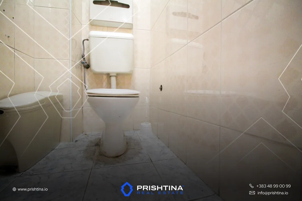 Objekt me #qira 420m² te Parku i Qytetit