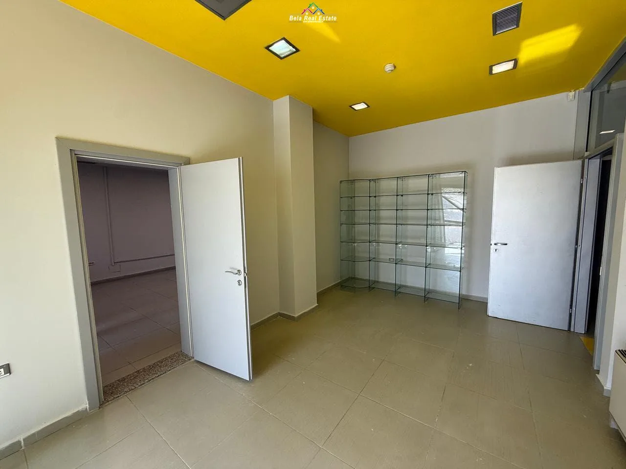 Zyre me qera tek Rruga e Kavajes  (ID BZ2800) Tirane