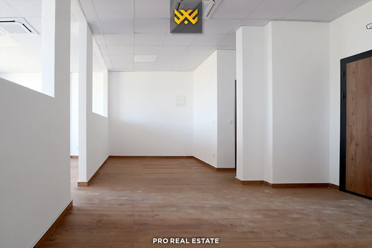 Banesë - Zyrë 62m² me QIRA te Prishtina e Re