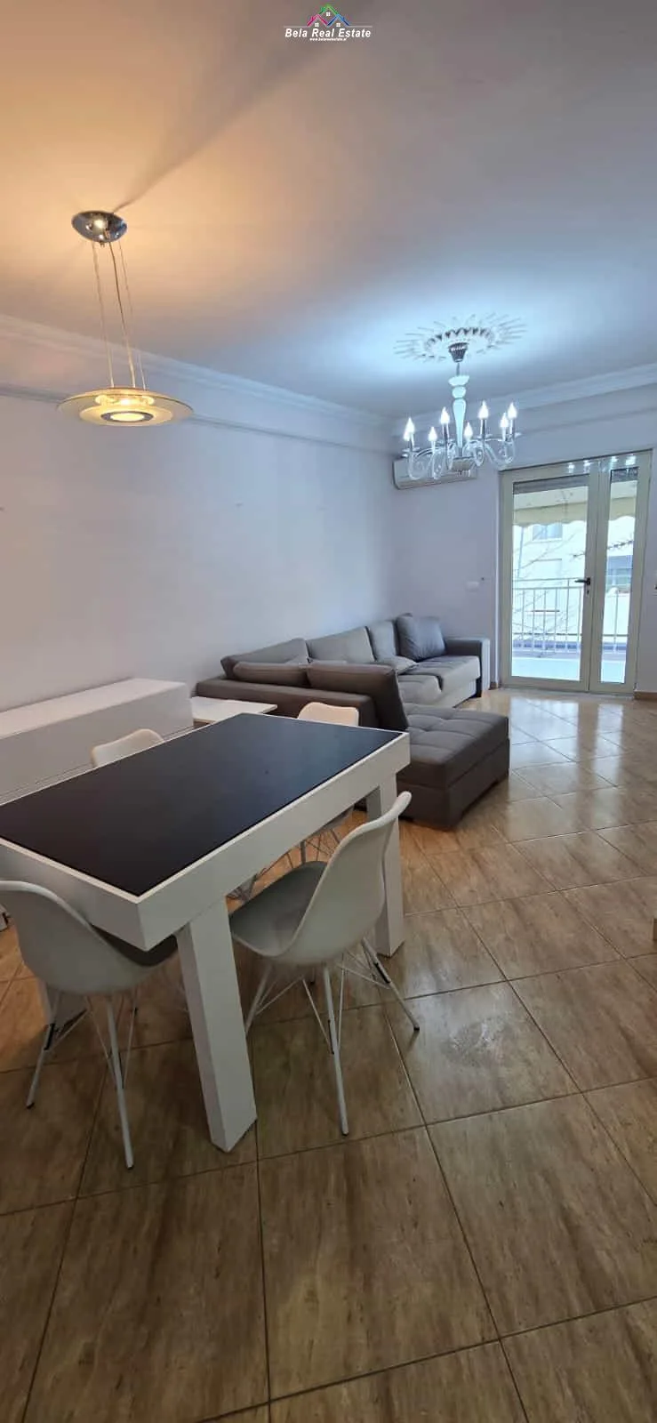 Apartament Ne Shitje 1+1 tek Ish Parku (ID B110379) Tirane