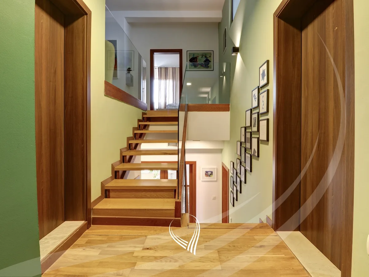 Shtëpi 400m2 në shitje në lagjen Taslixhe