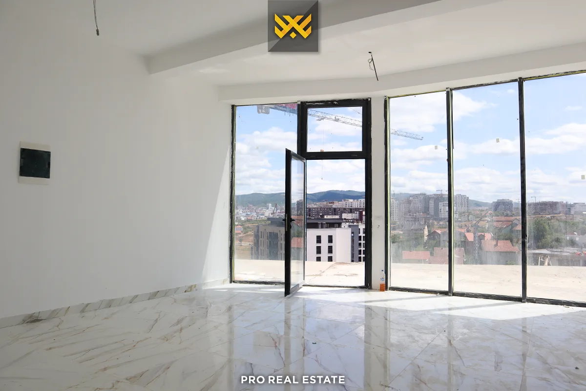 Lokal 92.5m² me #QIRA te Prishtina e Re.