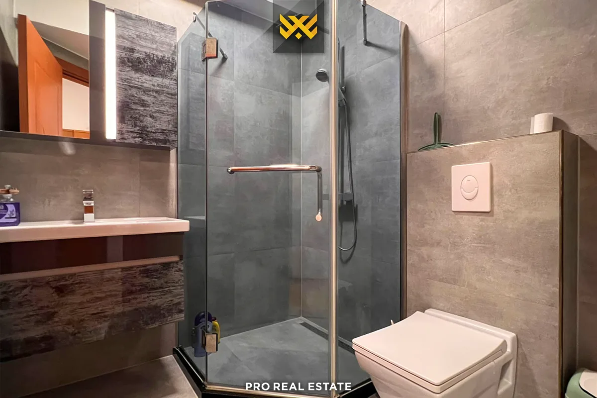 Banesë 110m² me #QIRA në Pejton
