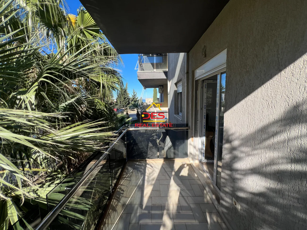 Shitet apartament 2+1 te “marina bay”,vlorë. 🌅 me pamje nga deti