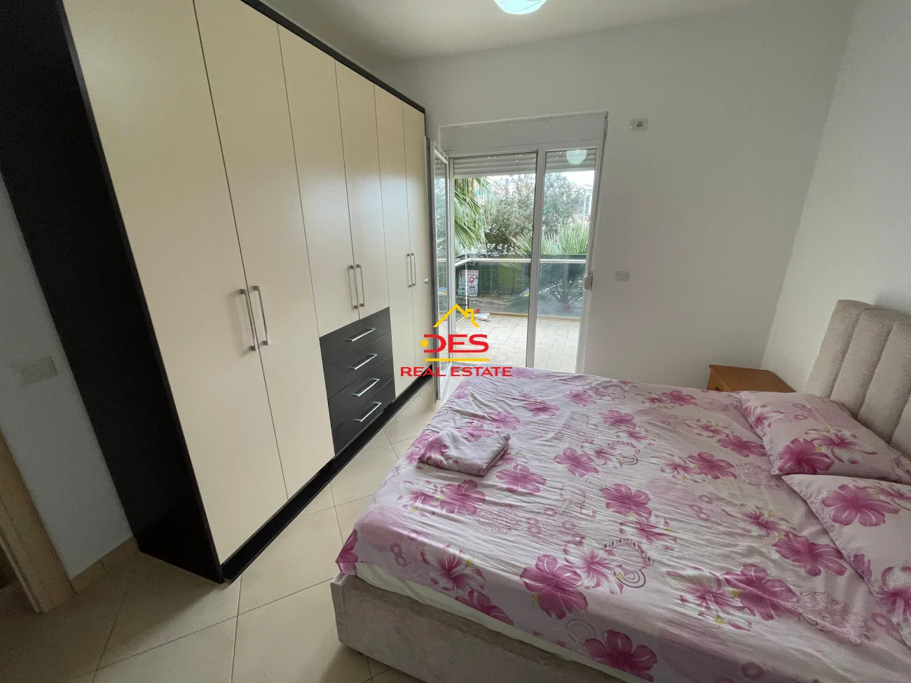 Shitet apartament 2+1 te “marina bay”,vlorë. 🌅 me pamje nga deti