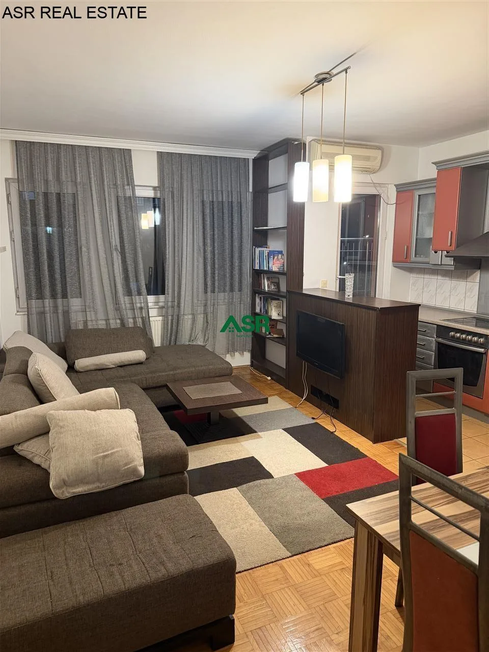 #ID:4098 Banesë 75m2 me #qira në lagjen bregu i diellit