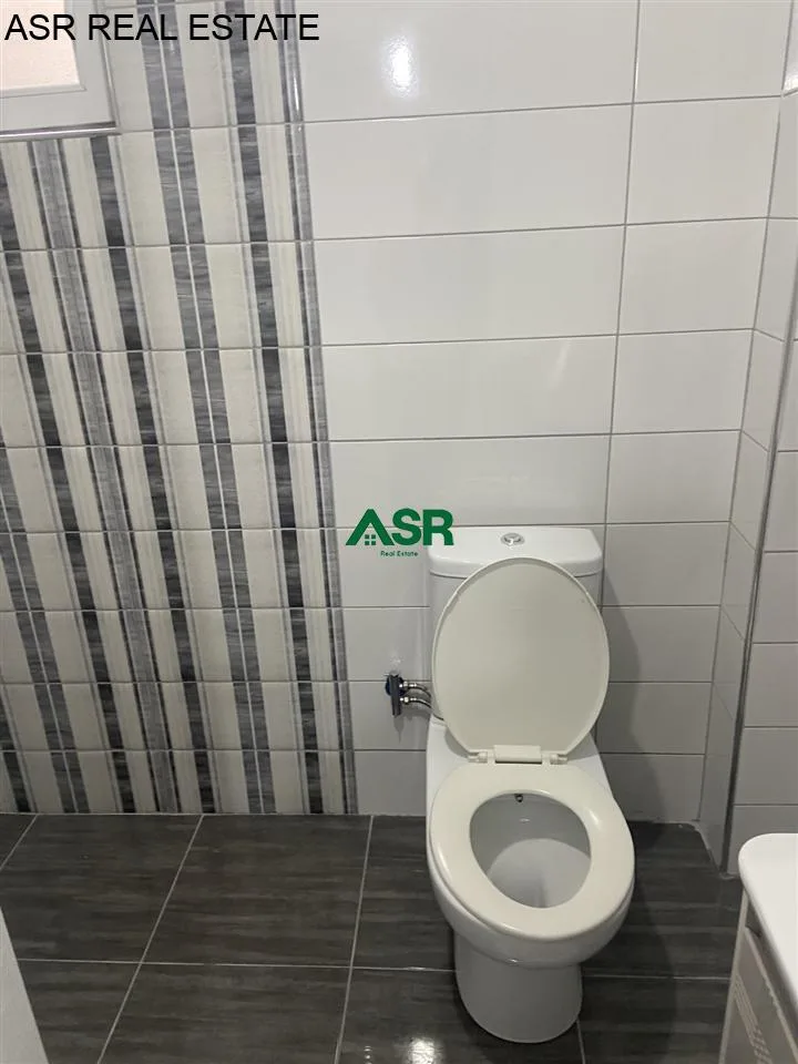 #ID:4124 Banesë 63m2 me #qira në  Lagjen e Muhaxherëve, afër Shtëpisë së Shëndetit.