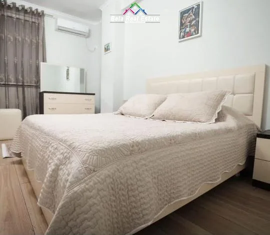Apartament me qera 1+1 ne Qender, Bulevardi Zogu I (ID B210828) Tirane.