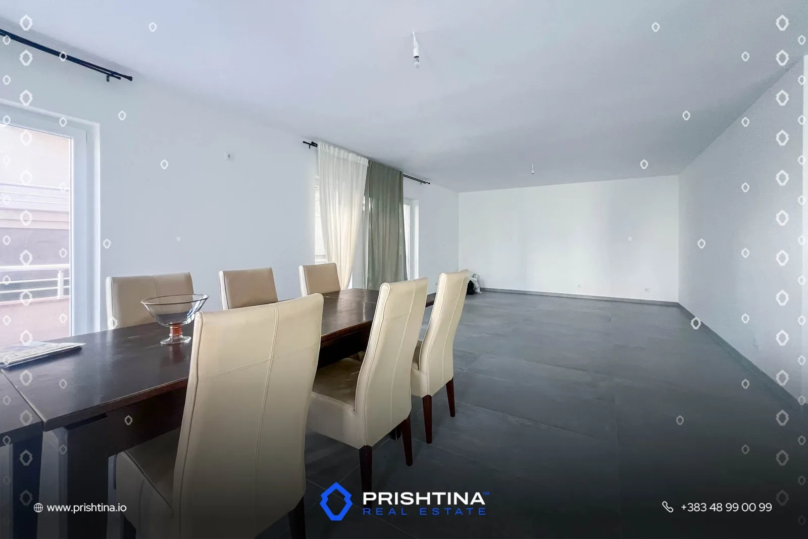 Shtëpi me qira 450m² në Veternik