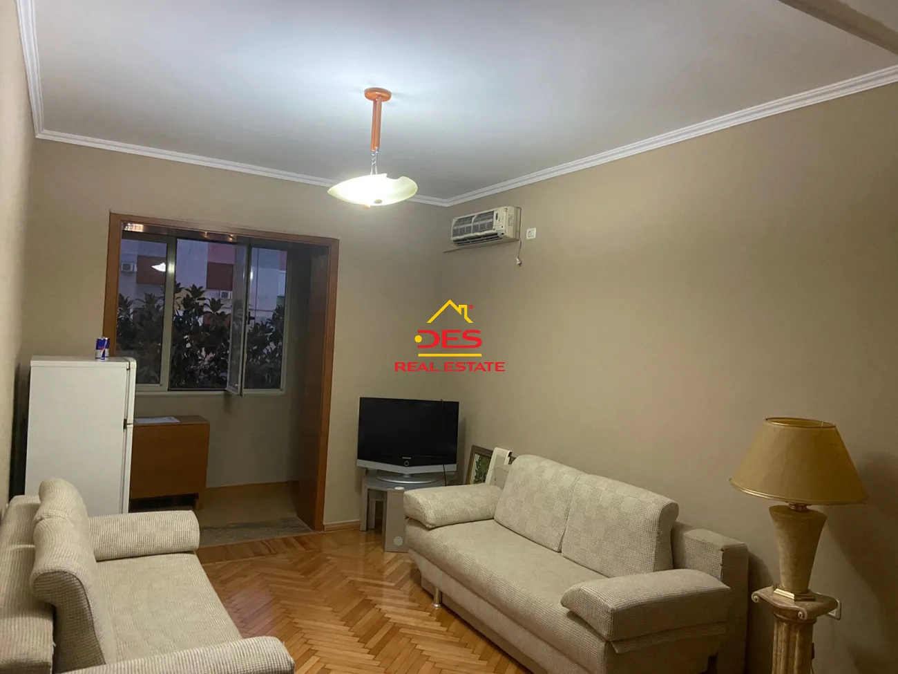 Jepet me qira apartament 2+1 në qendër të qytetit, elbasan.