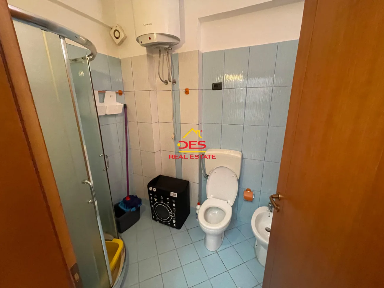 Shitet apartament 1+1 në orikum.